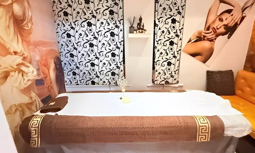 Couples Massage or Solo Massage Experience – 30 or 60 Minutes