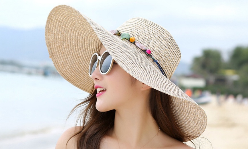 Image 1: Women's Wide Brim Beach Sun Straw Hat