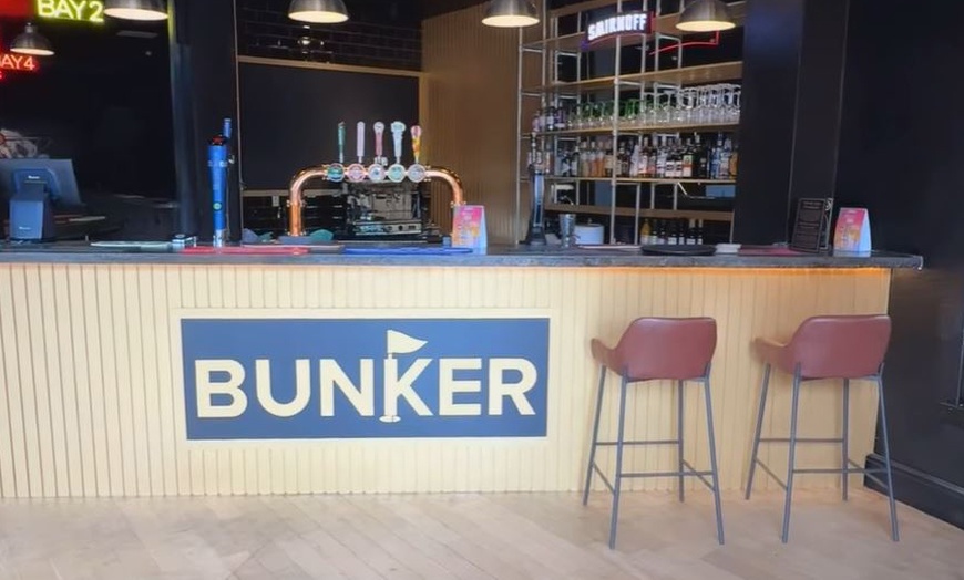 Image 1: 1-Hour TRACKMAN Indoor Golf Simulator for Up to 6 People