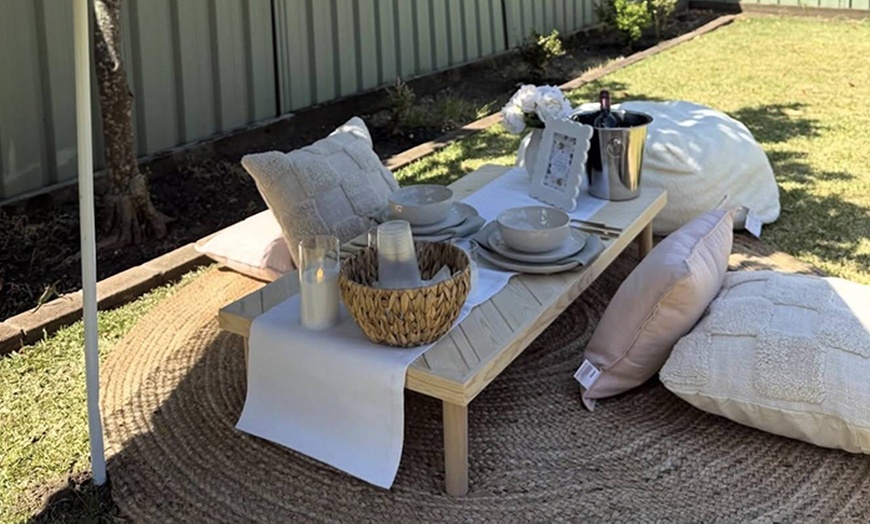 Image 2: Curated Luxury Picnic Experiences for Unforgettable Gatherings