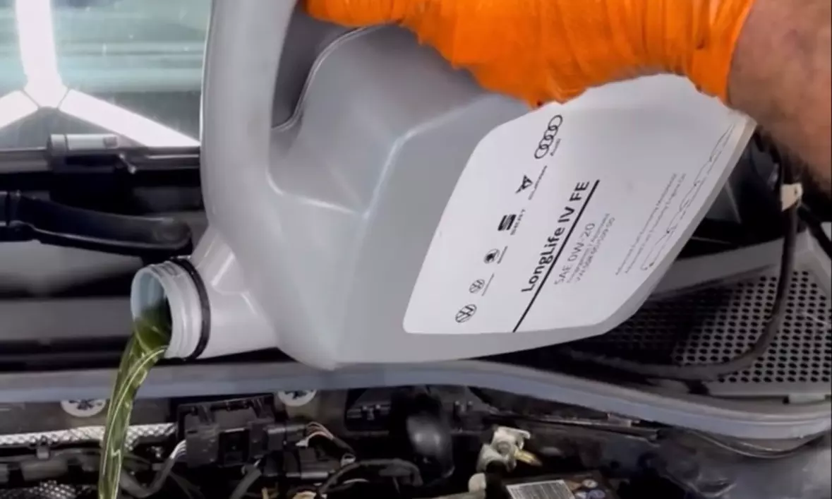 Revisión pre-ITV con opción a cambio de aceite y de los 4 filtros