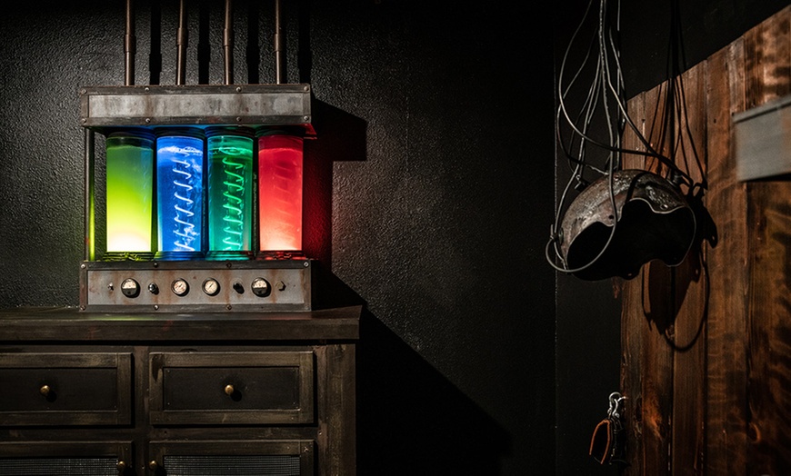 Image 5: Escape the Ordinary: Private Escape Room Adventures for 2–8 Players!
