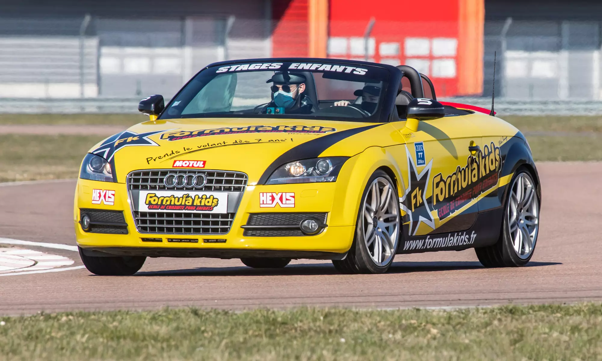 Stage de conduite à Formula Kids Alès circuit Pôle Mécanique Karting