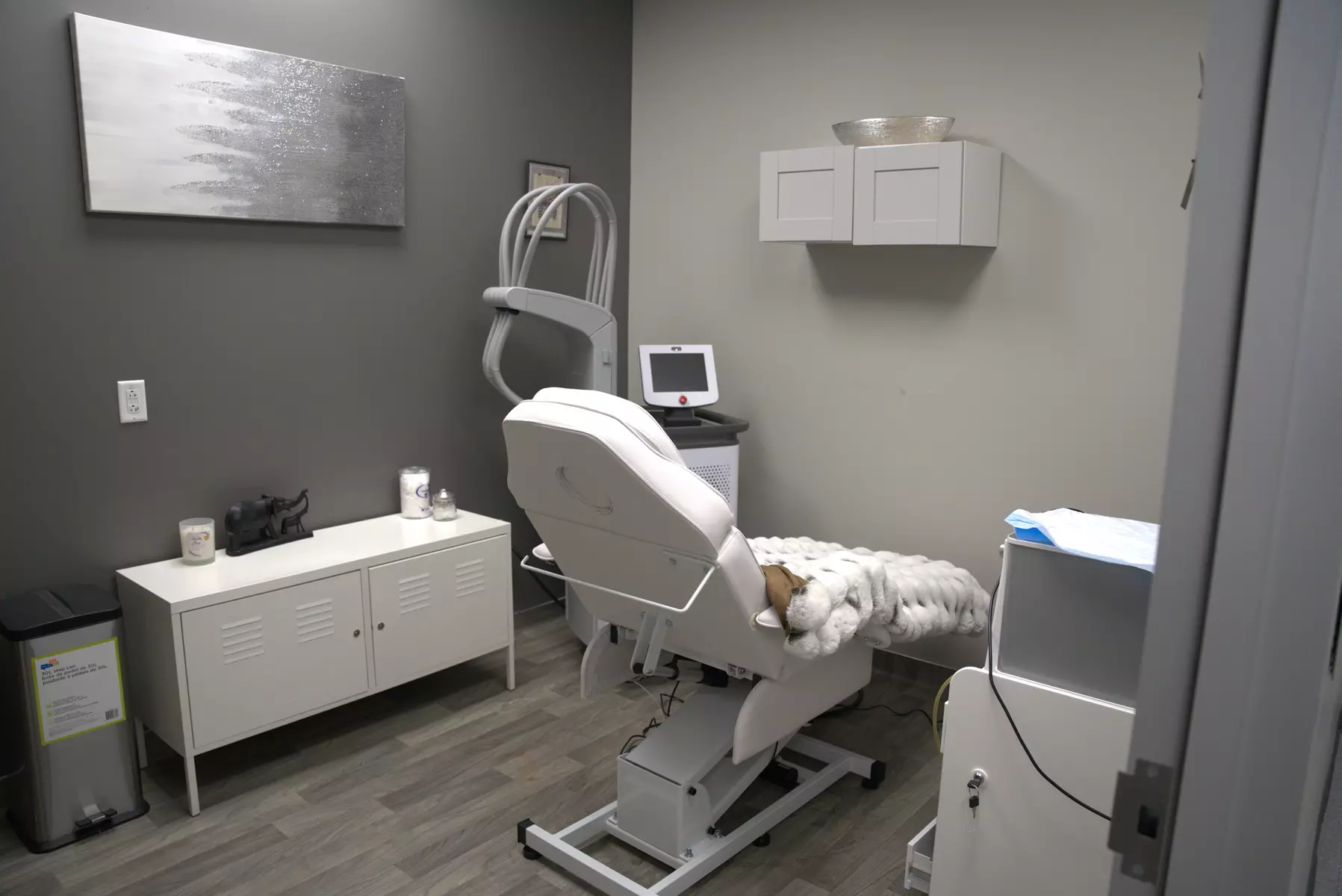 Laser Hair Removal for Lasting Smoothness: 6 Sessions for Any Area