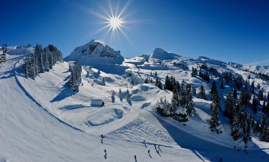 Image 1: Thonon-les-Bains : chambre double avec petit-déjeuner en option