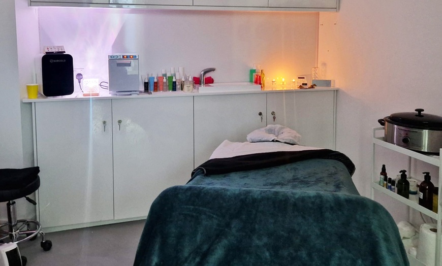 Image 5: Up to 50% Off on Massage - Full Body at MBeauty