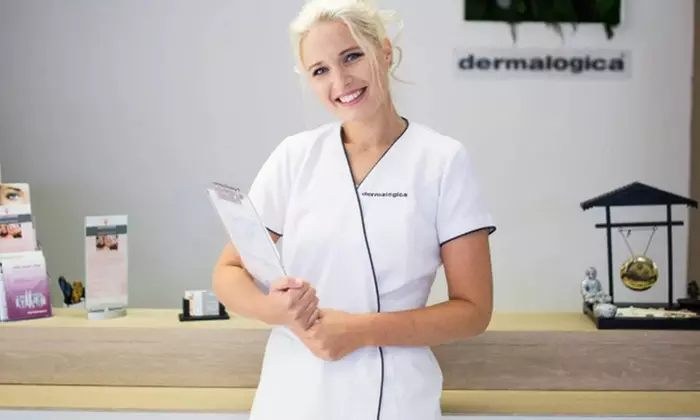 Hot-Cold-Hammer Gesichtsbehandlung – 45 Minuten pure Haut-Wellness