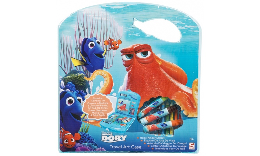 Image 5: Finding Dory Art Sets