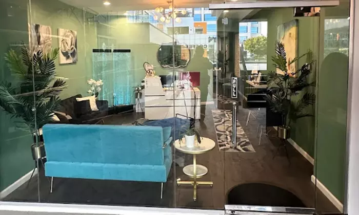 One or Couples 60-Minute Relaxation Massage with Hot Stones and Aroma Therapy at Miloh Espana (Up to 44% Off) - Second Medium