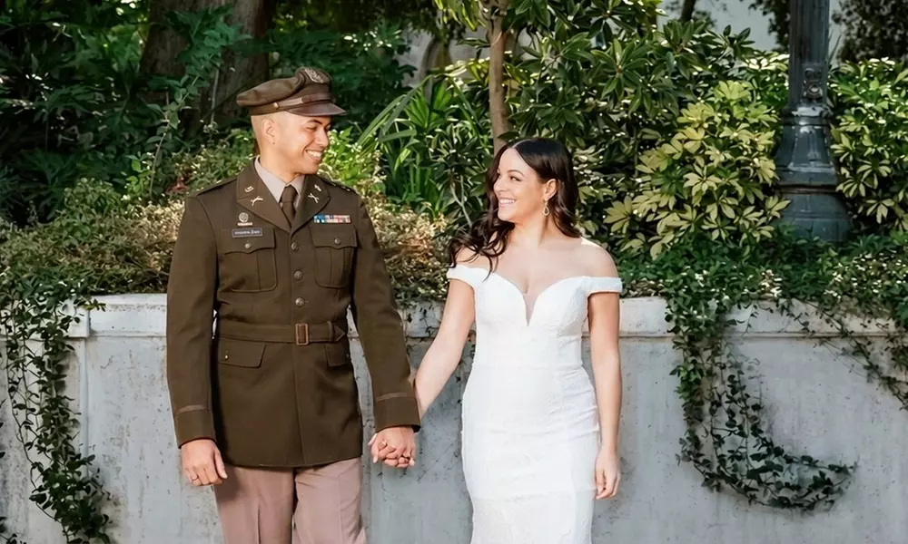 30 Min In-Studio or 60 Min In-Studio or Outdoor Engagement Photography