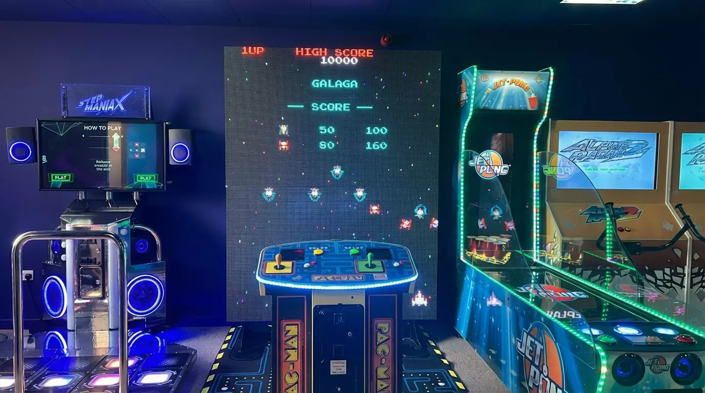 Unlimited Play & Popcorn and Come & Go Pass for 2, 3 or 4 or 6 People