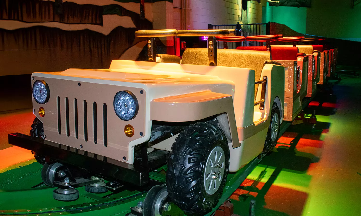 Up to 38% Off on Indoor Play Area at Safari Land