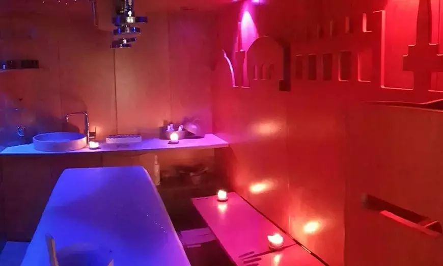 Spa privado de 30 minutos para 2 con facial Flax o masaje y copa