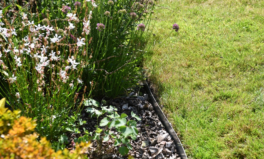 Image 1: Heavy Duty Metal Border Edging - 4 Colour Options - Pack of 4