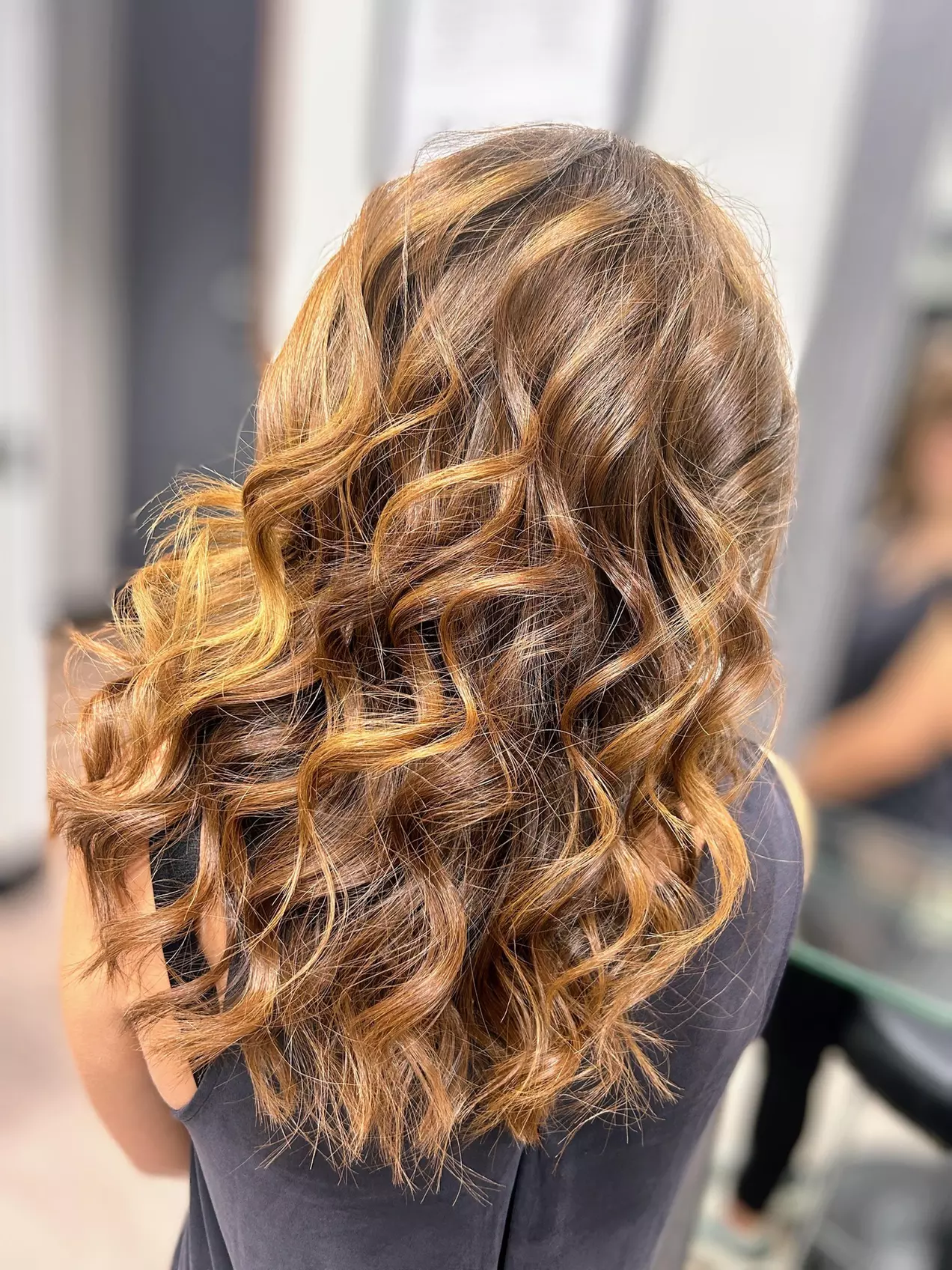 Roots Color + Shampoo + Style, Haircut, Highlights + Mask/ 3D Fusion