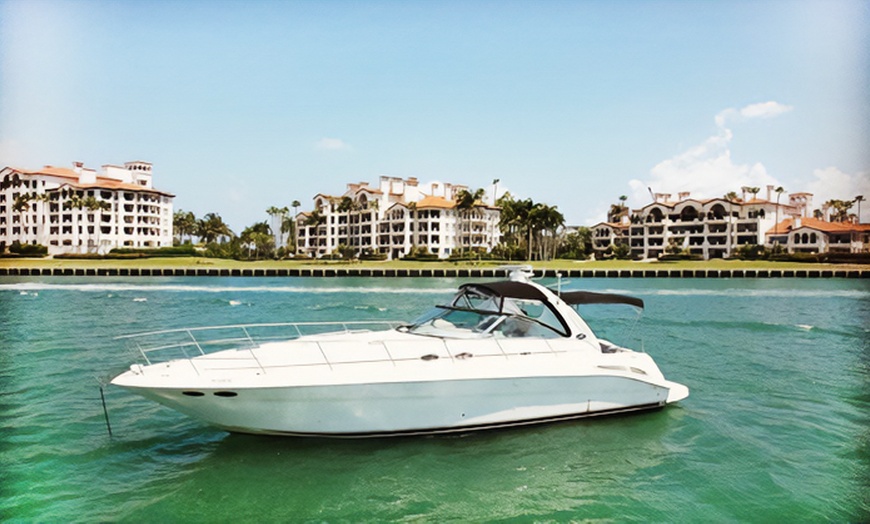 Image 2: 2–4 Hr Private 50 ft Luxury Yacht Rental or 4-Hour Night Party Yacht
