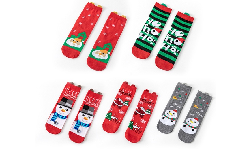 Image 3: Five Pairs of Christmas Socks for Women