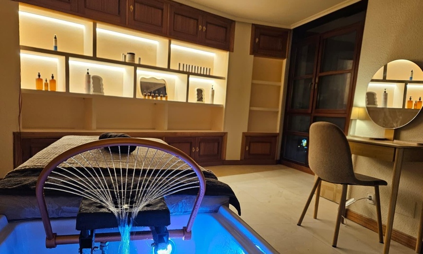 Image 2: Head Spa con masaje corporal, facial glow u osteopatía craneal