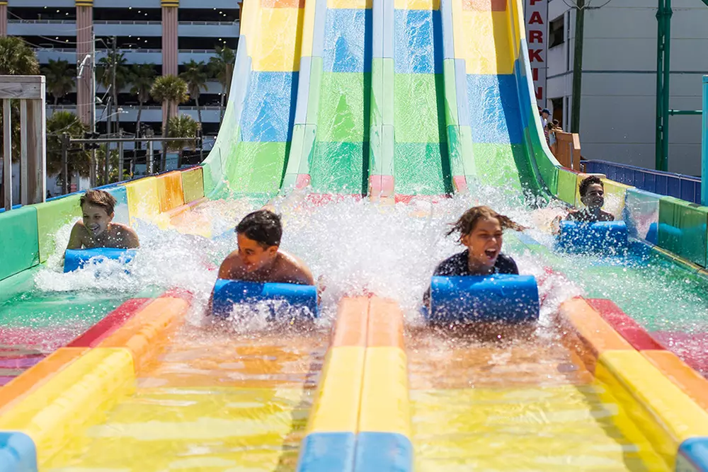 Daytona Lagoon Waterpark & Entertainment Center – Thrills & Arcade Fun