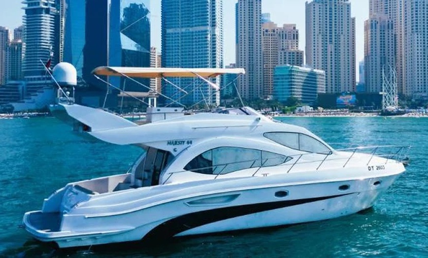 Image 3: Exciting Family and Friends Yacht Cruise in Dubai for Kids and Adults