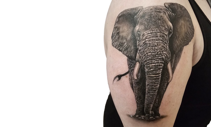 Image 3: Wertgutschein über 50, 100 oder 200 € für Tattoo-Dienstleistungen