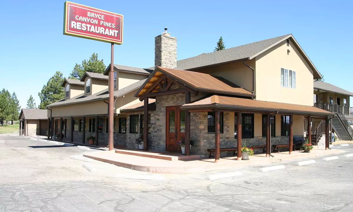 Stay with Home-Style Dining & Pool Access at Bryce Canyon Pines Lodge in Utah

