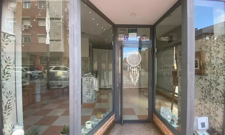 Head spa de 30 o 60 min con minibrunch para 1 o 2 personas