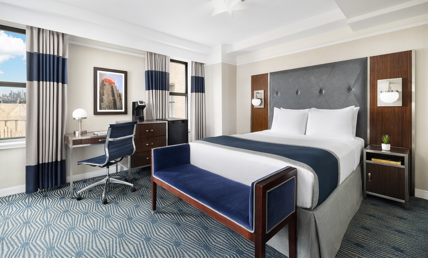 Image 2: Member-Only Deal: The New Yorker Hotel by Lotte Hotels