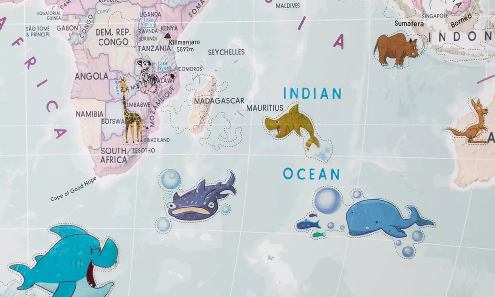 1 ou 2 cartes du monde avec autocollants de Maps International®, pour enfants - Second Medium