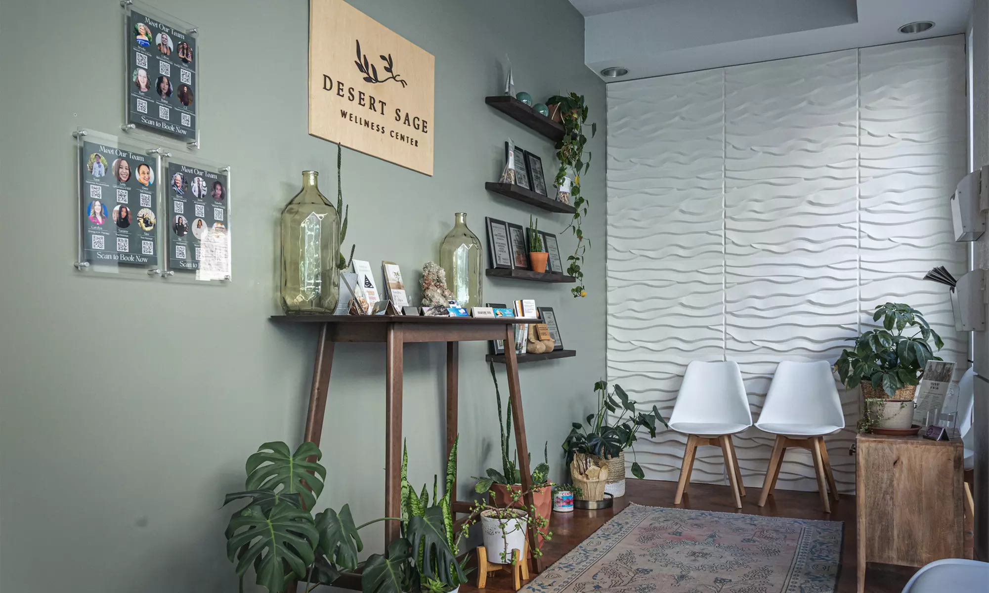 60-Min Hot Stone or Deep Tissue Massage w/ Optional 15-Min Foot Scrub