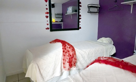 60 minute Fusion Massage with Hot Stones and Hot towels - Golden life Massage & Spa