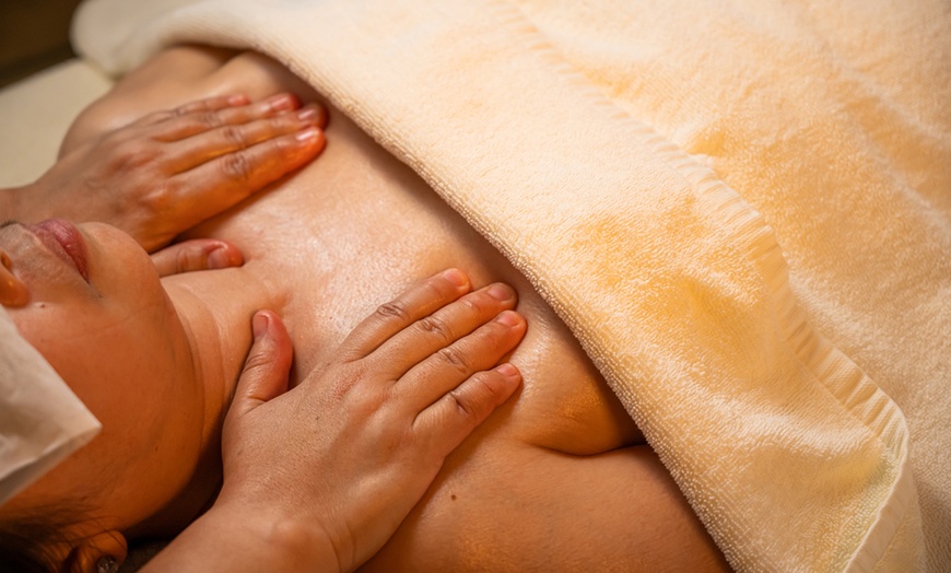 Image 5: Festive Glow & Babor Facial and Deep Tissue Spa Packages