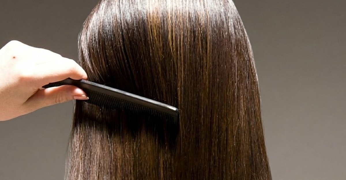 Servicio de alisado de keratina en peluquería de Girona