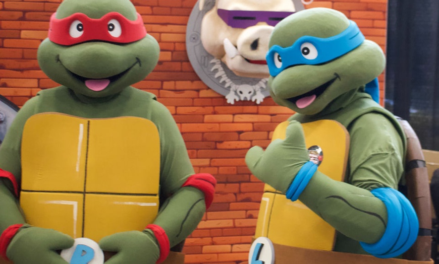 Image 5: Adult & Child Tickets to Niagara Falls Comic Con | Single & 3-Day Pass