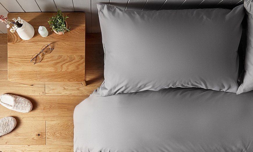 Image 12: Silentnight Supersoft Duvet Set