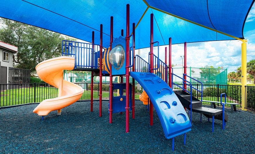 Image 18: Water Park Resort Townhouses in Kissimmee - Book now!