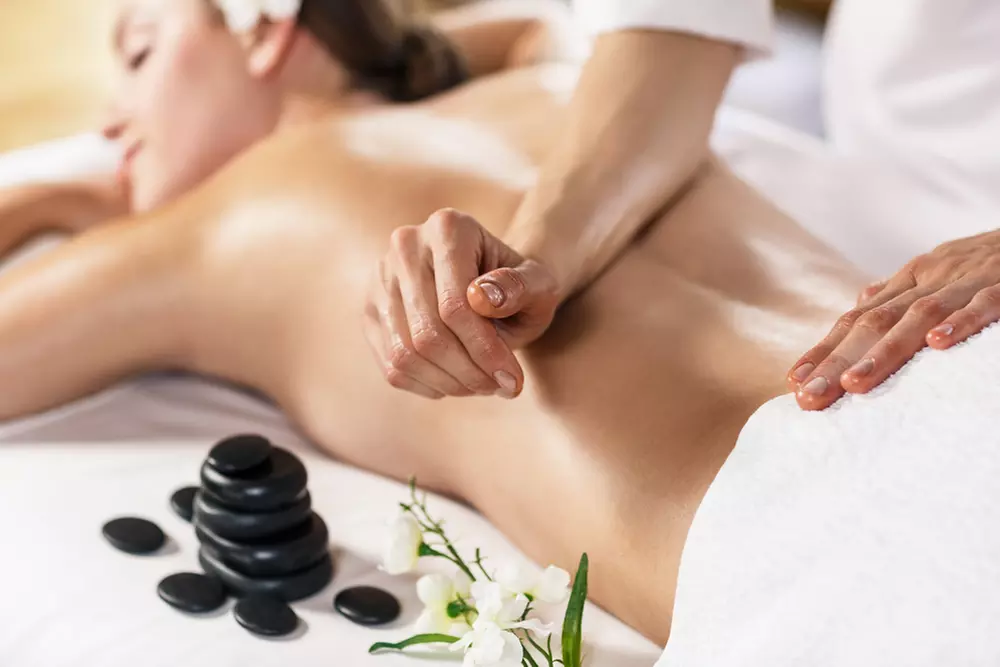 Unwind with 30 or 50-Minute Reflexology or Oriental Body Massage with Oil, Couple Option Available (Up to 50% Off)
 - Primary Image