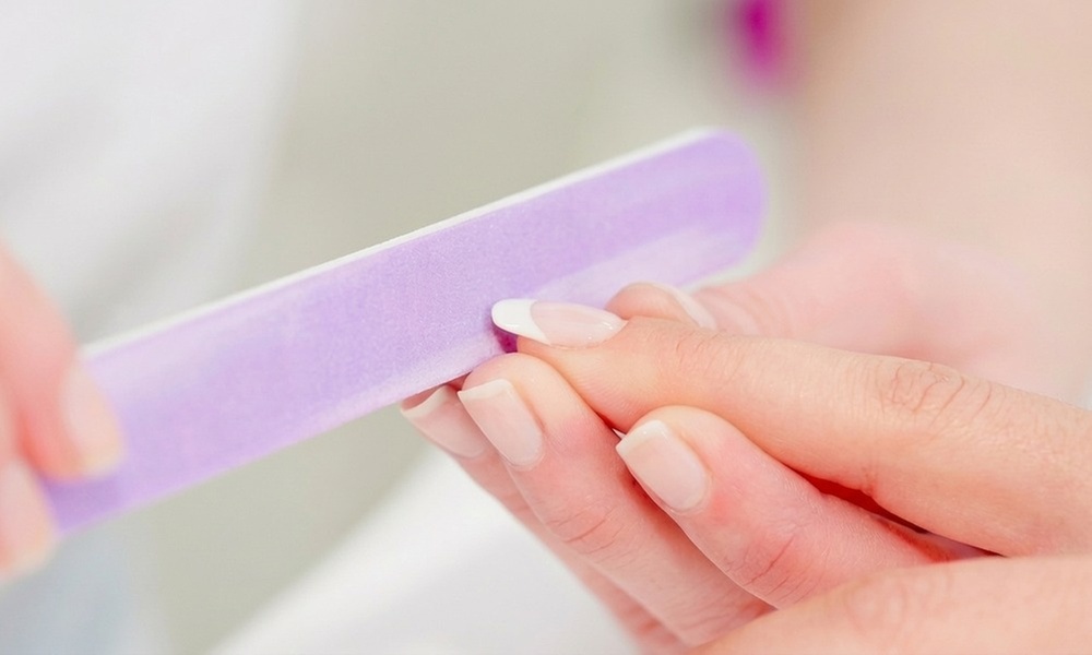 Get Clean, Glossy & Long-Lasting Nails with Basic Gel Manicure