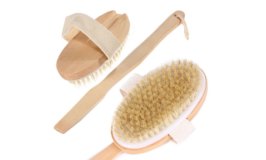 Image 7: Exfoliating Body Brush