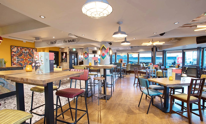 Image 4: Burgers, Pizzas, Wings, Mains and Sharers at Social Pub & Kitchen