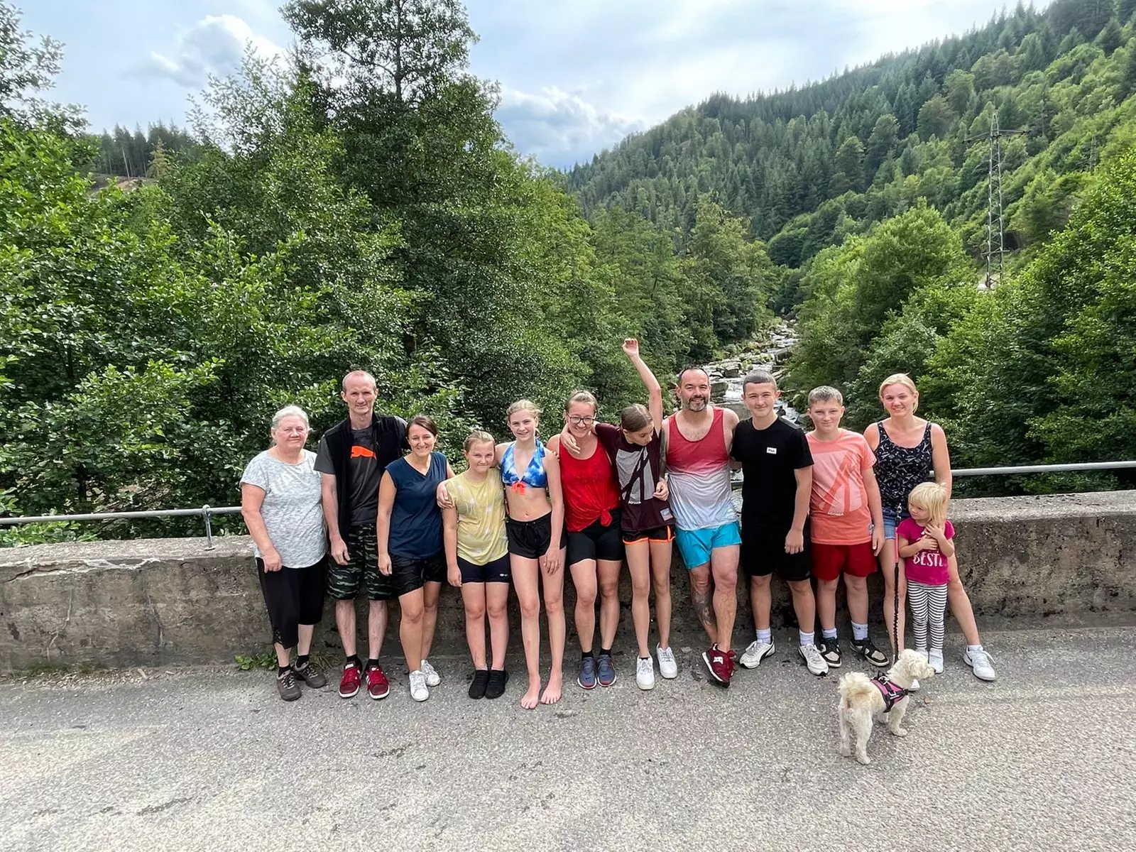 2 Std. Canyoning-Tour durch das Flussbett der Murg für 2 - 4 Personen