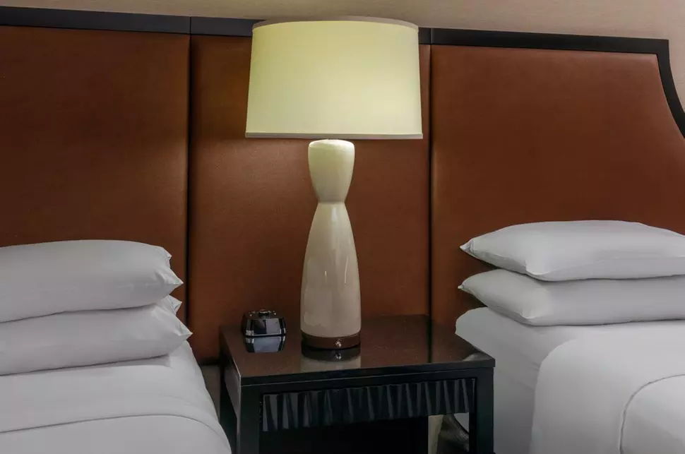 4-Star Hotel Stay in Downtown Atlanta with Pool and Dining Options