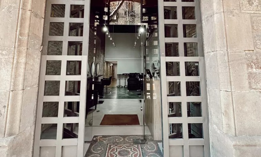 Image 4: 4 u 8 sesiones de presoterapia con electrodos y masaje de piernas