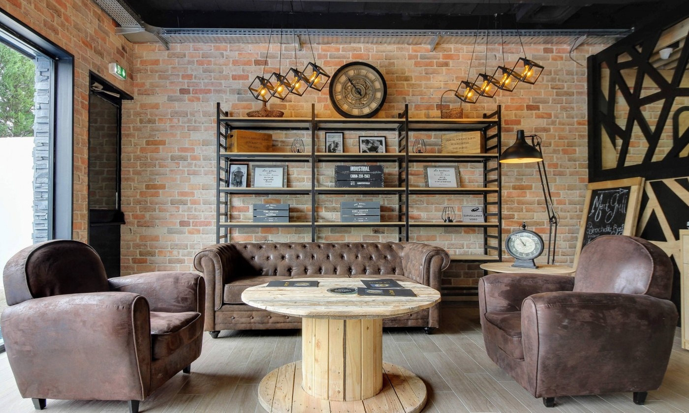 Grillades mixtes à partager dans un steakhouse chaleureux