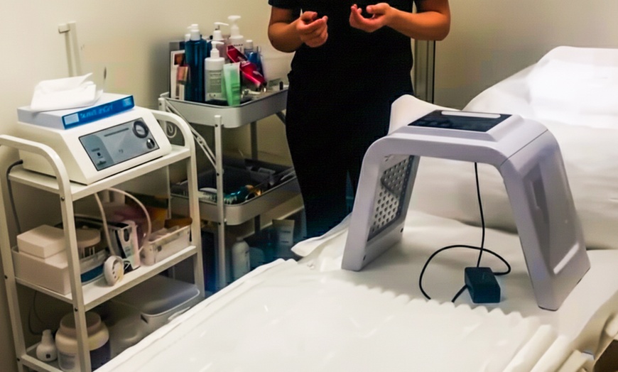 Image 2: 60-Min Body Sculpting Cavitation or EMS Sessions in 1–8 Treatments