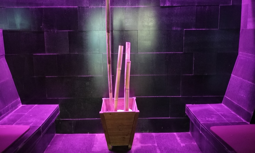 Image 11: Segovia: 1 o 2 noches con opción a actividad y acceso a spa