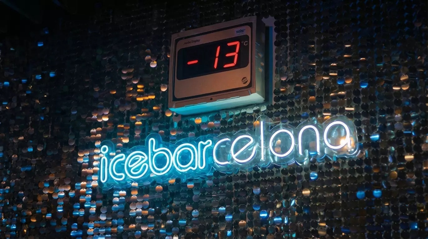 Entrada para 1 persona con copa a The Ice Bar Barcelona, ahorra hasta un 26% - Second Medium