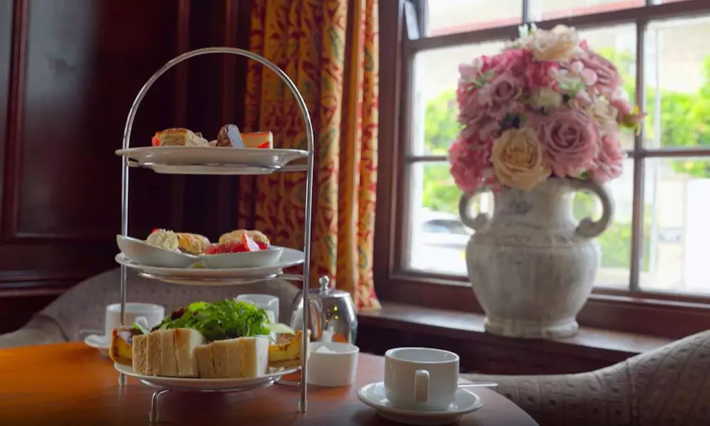 3 Hours of Spa Access with Afternoon Tea at a 17th-Century Hotel