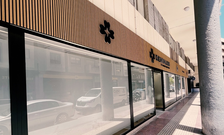 Image 5: Limpieza dental con opción a flúor