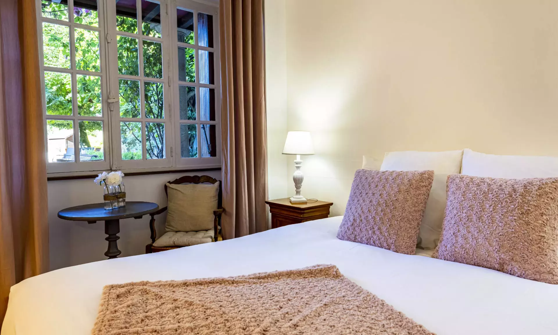 CÔTE-D'OR | Saint-Seine-l'Abbaye - Logis Relais De La Source 3*